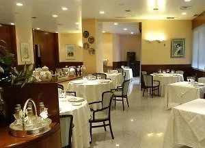 Hotel Excelsior Magenta
